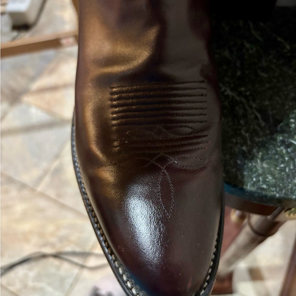 Tony Lama Deep Burgundy Brown Leather Western Boots - Picture 12 of 14